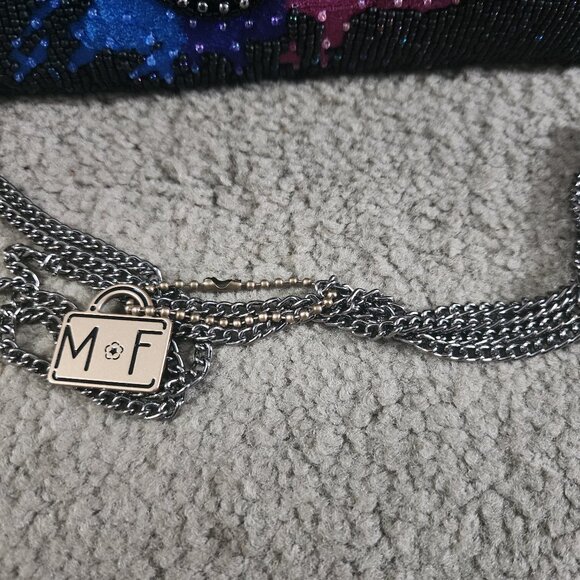 Mary Frances Bleeding Heart Beaded Crossbody Phone Bag - Picture 5 of 5